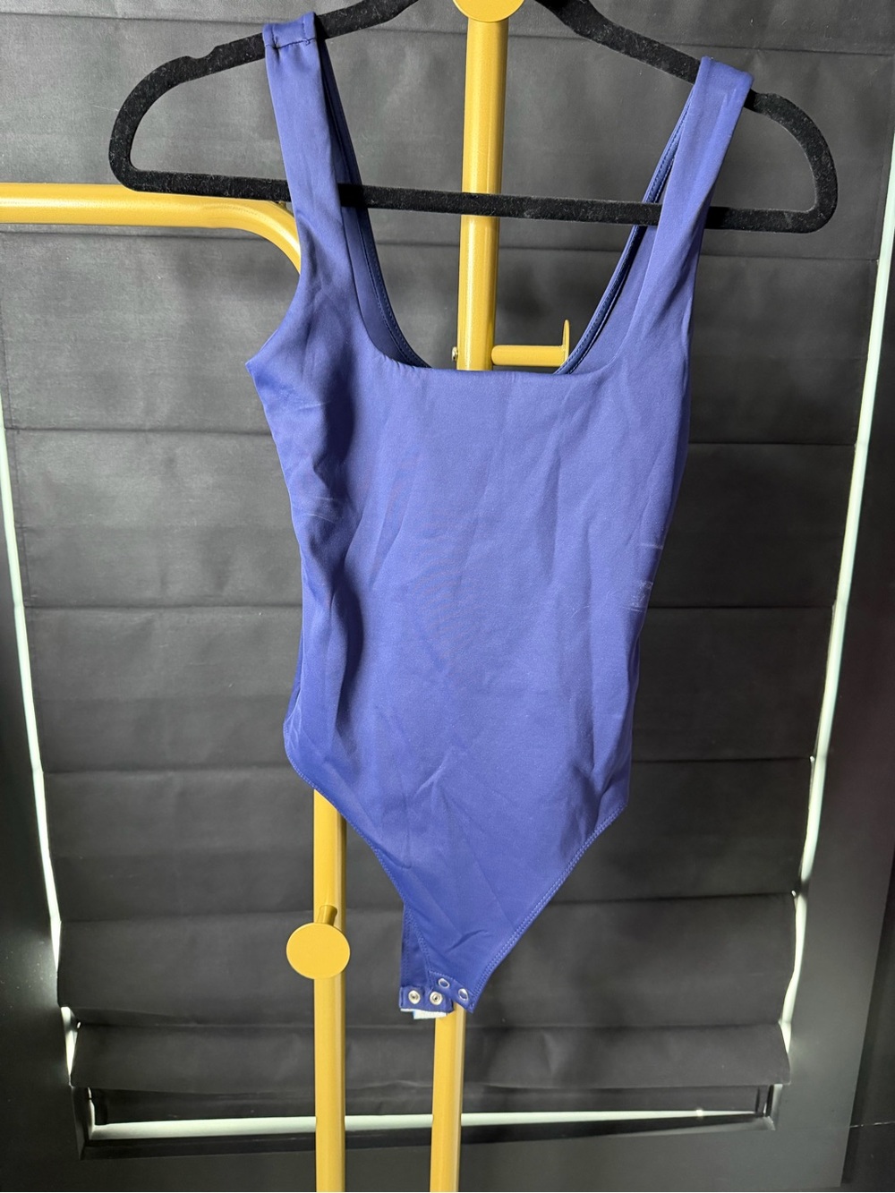 Good American Violet Scoop Neck Bodysuit